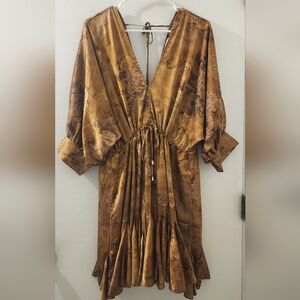 New Bond 73 Brown Floral V-Neck Dress, Size Medium.